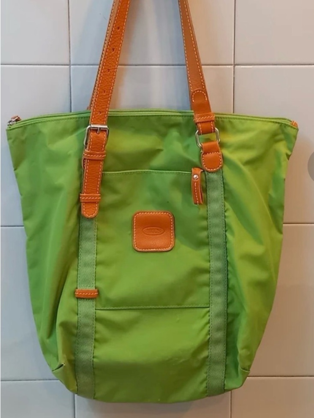 Bric tote bag.